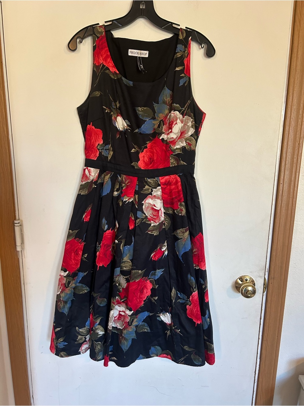 Frock Shop 1950s Style Floral Dress small dark romantic floral